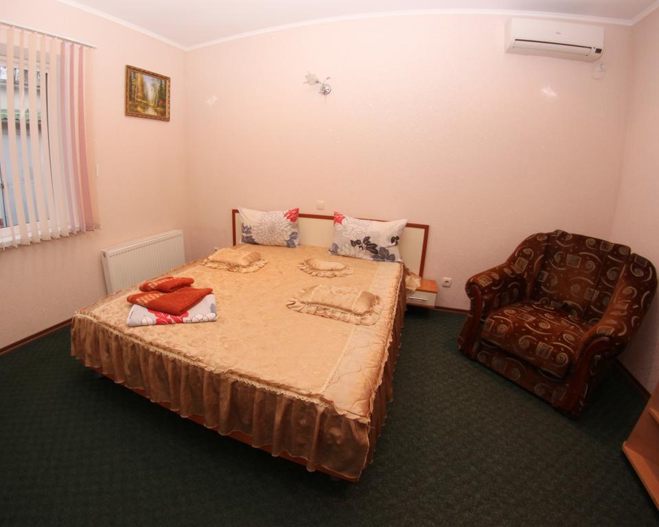 Atrium Hotel Melitopol Room photo